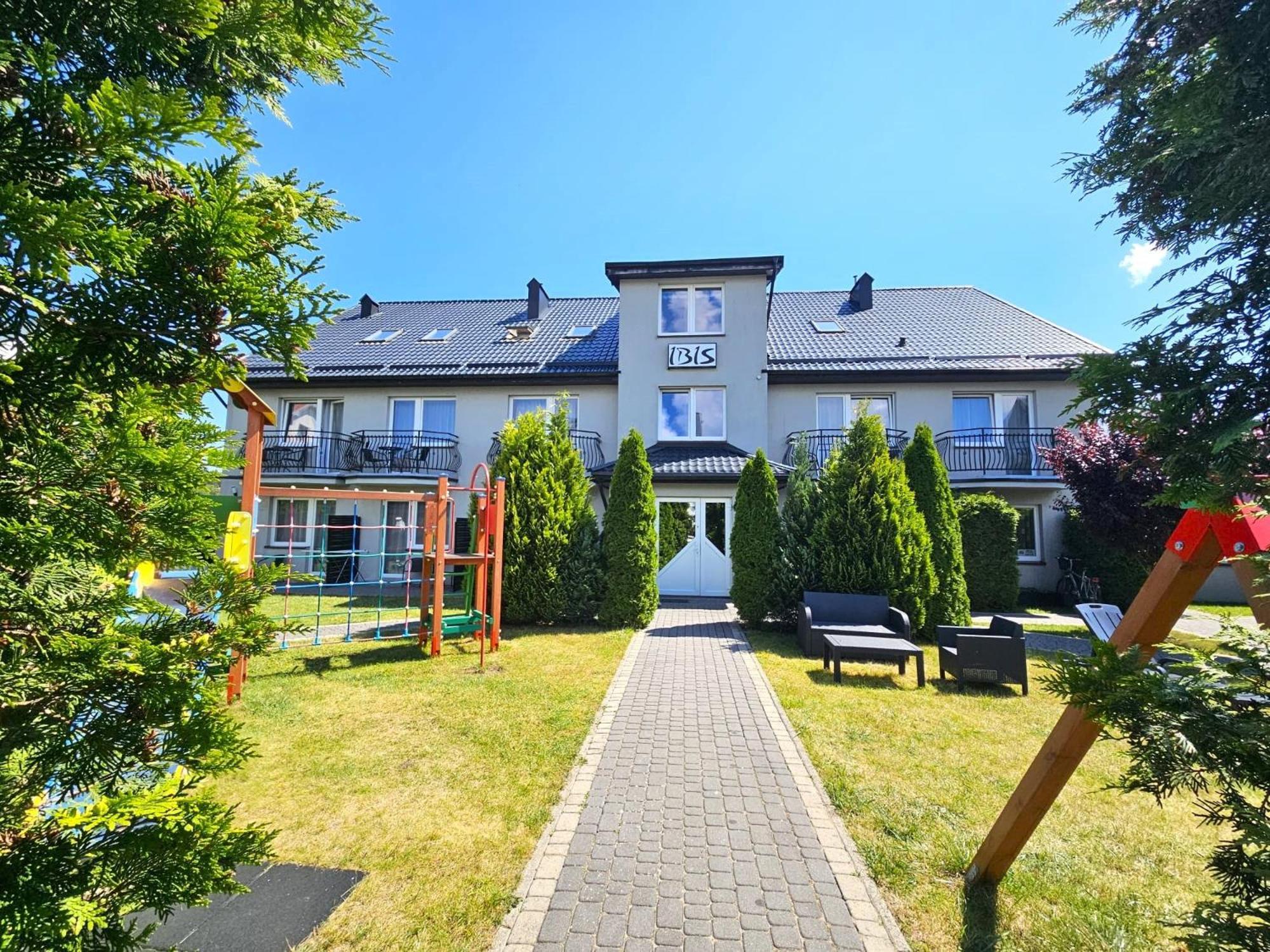 Willa Ibis Karwia Exterior photo